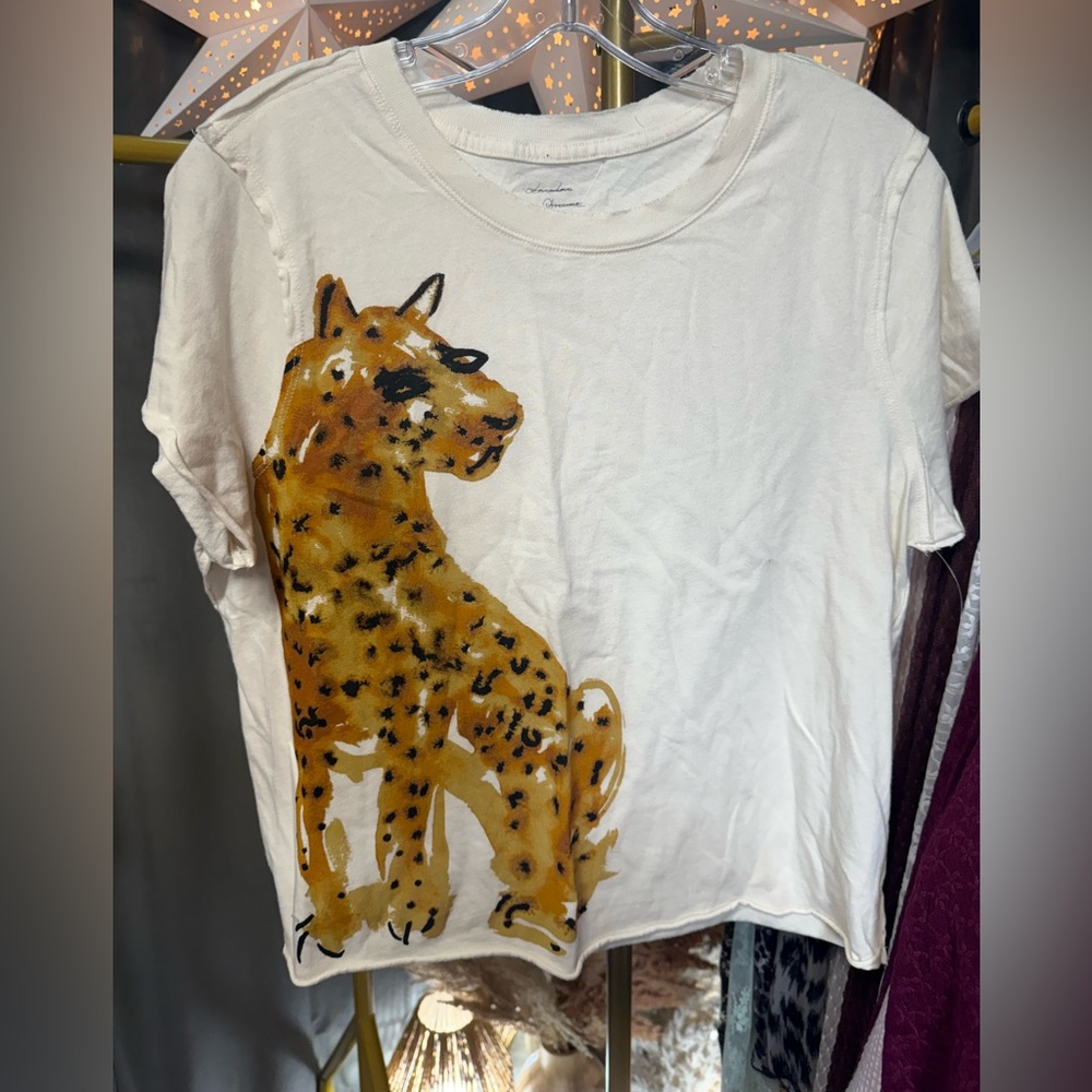 Anthropologie LouLou Avenue Cheetah Graphic Tee NWOT - Picture 4 of 6